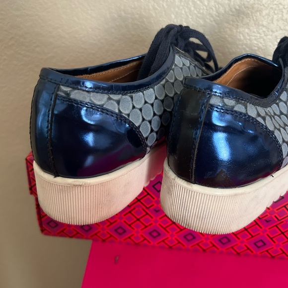 Aquatalia Stylish Blue Women's Sneakers size 7.5 - Picture 7 of 9